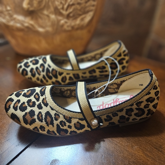 Jellypop Leopard Print Mary Jane Flats - Picture 4 of 11